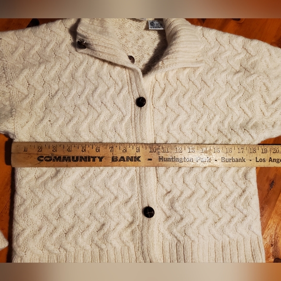 Brass Plum By Nordstrom Vintage 1990s Crop Wool Chunky Knit Cardigan Size Medium - Picture 8 of 10